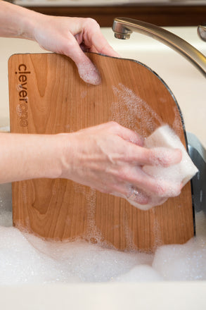 Cleaning Your Cutting Board